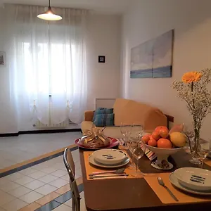 La Petite Maison By Holiday World , Riva Trigoso Italia